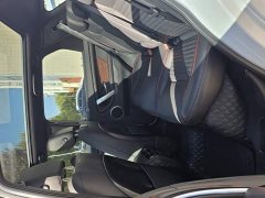 Land Rover Discovery Sport 249PS R-Dynamic S Performance 5-Seater - ფოტო 10