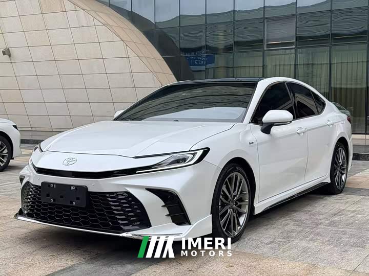 Toyota Camry 2024 Hybrid 2.0L HXS Sport Plus - ავტომობილი ჩინეთიდან