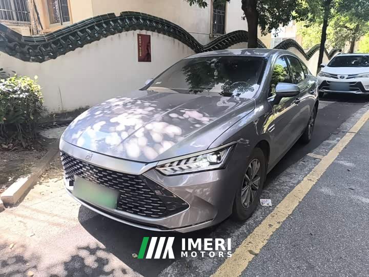 BYD Qin PLUS Glory Edition DM-i 55KM Leading - ავტომობილი ჩინეთიდან