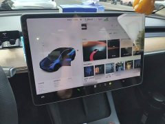 Tesla Model Y Standard Range RWD - ფოტო 6