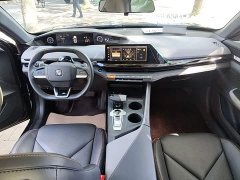 Changan UNI-V 1.5T Deluxe - ფოტო 10