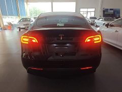 Tesla Model Y Long Range All-Wheel Drive - ფოტო 6