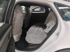 BYD Qin PLUS 2025 DM-i Smart Drive 128KM Entry-Level - ფოტო 17
