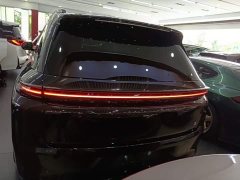 Li Auto L8 2023 Pro - ფოტო 6
