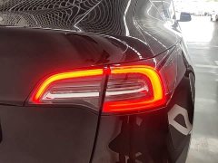 Tesla Model Y Standard Range RWD - ფოტო 8
