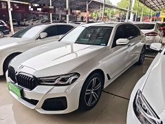 BMW 5 Series Facelift 525Li Luxury Package - ფოტო 1
