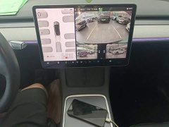 Tesla Model Y Rear-Wheel Drive - ფოტო 14