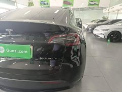 Tesla Model Y Rear-Wheel Drive - ფოტო 8