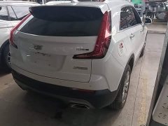 Cadillac XT4 28T FWD Luxury - ფოტო 7