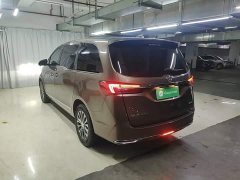 Buick GL8 2021 Land Business Class 652T Luxury - ფოტო 5