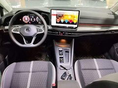 Volkswagen Golf 300TSI Pro - ფოტო 10