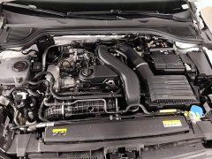 Volkswagen Golf 300TSI Pro - ფოტო 20