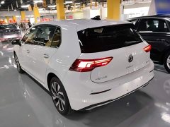 Volkswagen Golf 300TSI Pro - ფოტო 5