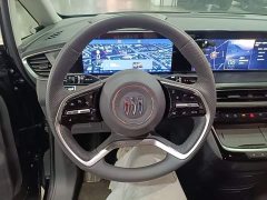 Buick GL8 New Energy Lusang Respect Edition - ფოტო 11