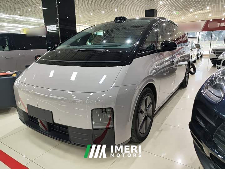 Li Auto Li Xiang MEGA Ultra - ავტომობილი ჩინეთიდან