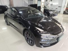 Tesla Model 3 Performance All-Wheel Drive - ფოტო 4
