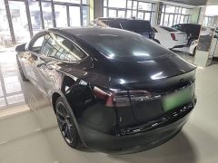 Tesla Model 3 Performance All-Wheel Drive - ფოტო 5