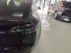 Tesla Model 3 Performance All-Wheel Drive - ფოტო 8