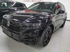 Volkswagen Touareg 3.0TSI Rui Xiang Edition Obsidian Black Sport Package - ფოტო 2