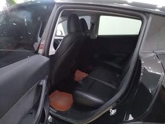 Tesla Model Y Rear-Wheel Drive - ფოტო 17