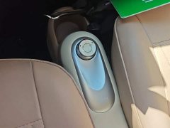 Wuling Hongguang MINIEV Fourth Generation Four-Door Advanced Edition - ფოტო 14