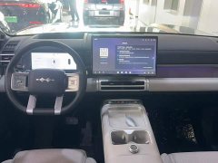 Fangchengbao Titanium 7 2025 200KM Two-Wheel Drive Max Edition - ფოტო 14