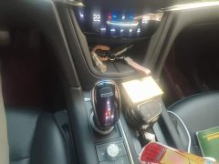 Cadillac XT5 2.0T AWD Luxury - ფოტო 7