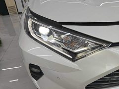 Toyota RAV4 2021 2.0L CVT AWD Premium - ფოტო 11