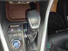 Toyota RAV4 2021 2.0L CVT AWD Premium - ფოტო 19