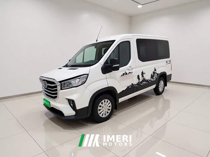 New Journey Xintu V90 2.0T AMT Yunjie FWD Rear Single Tire Short Wheelbase Mid-roof 6-seater