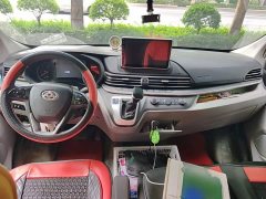 New Journey Xintu V90 2.0T AMT Yunjie FWD Rear Single Tire Short Wheelbase Mid-roof 6-seater - ფოტო 13