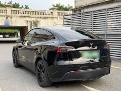 Tesla Model Y 2022 Facelift Long Range All-Wheel Drive - ფოტო 15