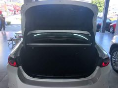 Mazda3 Axela 2020 1.5L Automatic Quality Beauty Edition - ფოტო 19