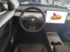 Tesla Model Y Rear-Wheel Drive - ფოტო 14
