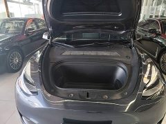 Tesla Model Y Rear-Wheel Drive - ფოტო 20