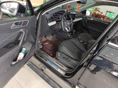 Volkswagen Tiguan L 330TSI Automatic FWD R-Line Comfort Edition - ფოტო 16
