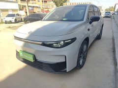 Leapmotor C10 530 Smart Comfort Edition - photo 1