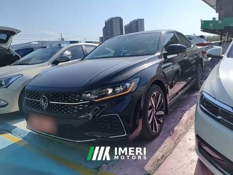 2022 Volkswagen Passat 330TSI Starry Sky Luxury Edition