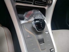 BYD Song Pro New Energy DM-i 71KM Glory Edition Pilot - ფოტო 19