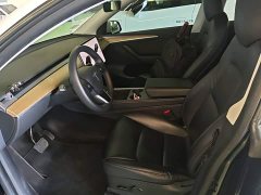 Tesla Model Y Rear-Wheel Drive - ფოტო 15