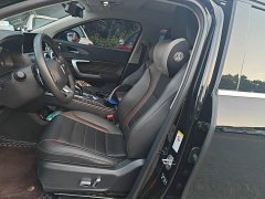 Great Wall WEY VV5 1.5T Two-Wheel Drive Smart Pioneer - ფოტო 15