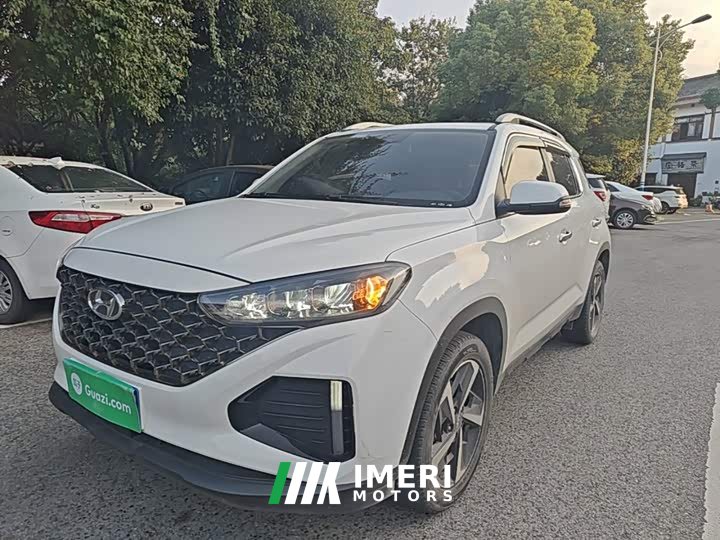 Hyundai Beijing Hyundai ix35 2.0L Automatic 2WD GLS Leading Edition - ავტომობილი ჩინეთიდან