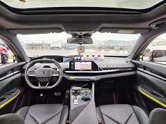 Changan UNI-V 1.5T Sport Edition - ფოტო 13