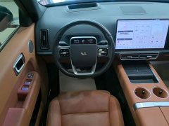 Li Auto L7 Pro - ფოტო 11