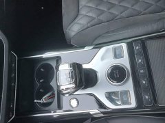 FAW Red Flag HS5 2019 2.0T Smart Connected Premium Edition - ფოტო 3