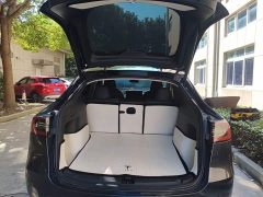 Tesla Model Y Rear-Wheel Drive - ფოტო 19