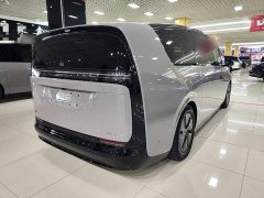 Li Auto Li Xiang MEGA 2024 Ultra - ფოტო 7
