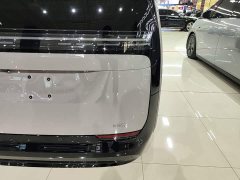 Li Auto Li Xiang MEGA 2024 Ultra - ფოტო 8