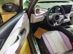 BYD Dolphin 420km Fashion Edition - ფოტო 16
