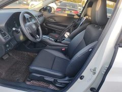 Honda Vezel 2020 1.5L CVT Luxury - ფოტო 15